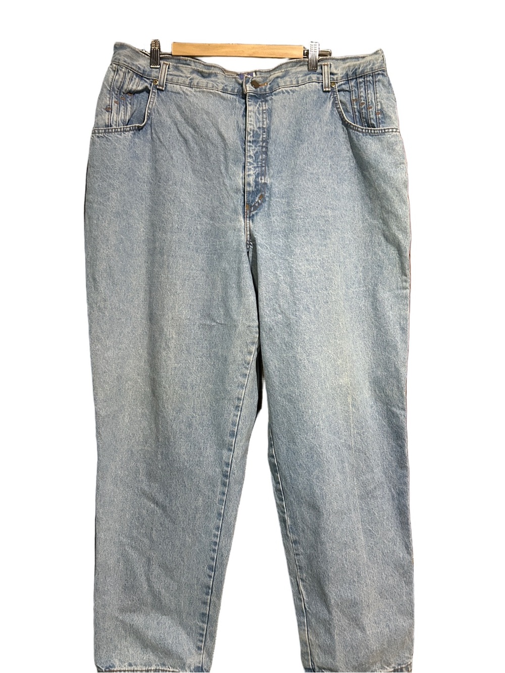 80’s French Connection Light Wash women’s Relaxed Fit Jeans - Light Blue size 22